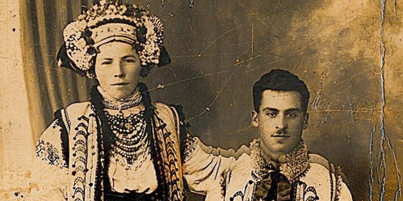 Старовинні весільні фото українців