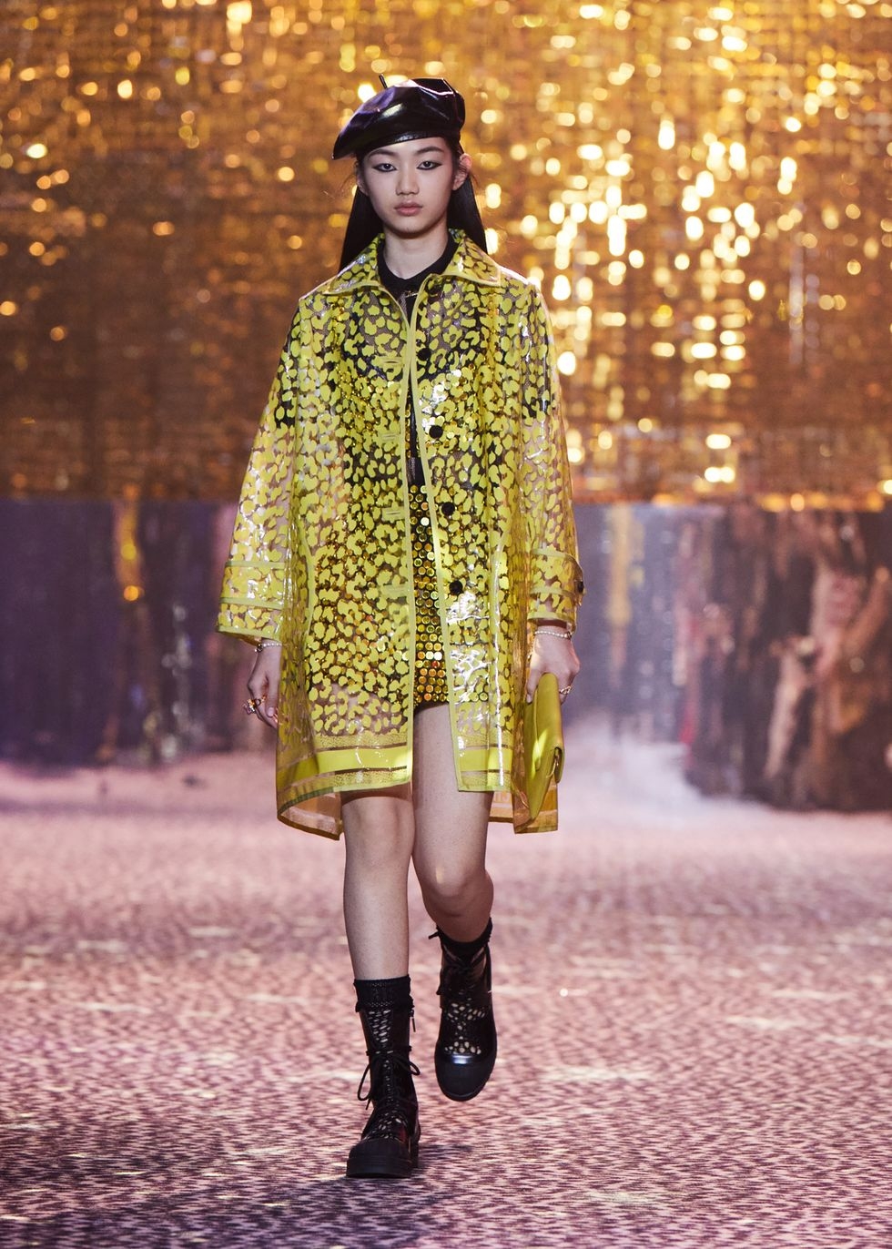 K-pop и стиль диско: смотрите, как прошел показ Dior в Шанхае (ФОТО+ВИДЕО) - фото №2